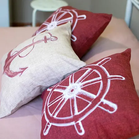 Palermo Mare Holidays Holiday home *
