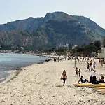 Σπίτι διακοπών Palermo Mare Holidays Sferracavallo