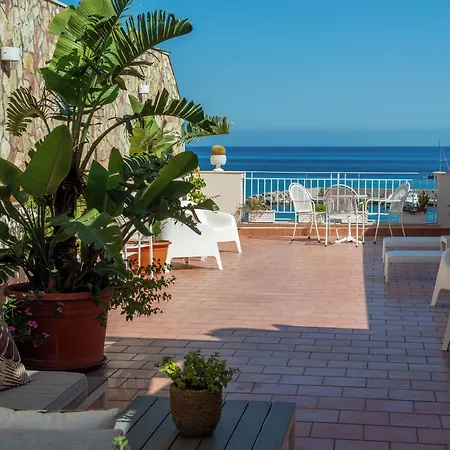 Palermo Mare Holidays Casa vacanze Sferracavallo
